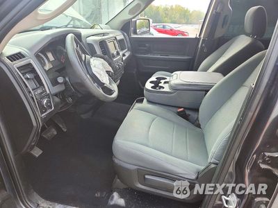Zdjęcie 7 z 13 samochodu: 2019 RAM 1500 CLASSIC TRADESMAN VIN:1C6RR6KG8KS552242 - miniatura