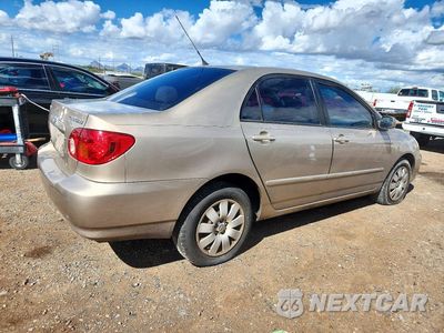 Trzecie zdjęcie samochodu z tyłu: 2004 TOYOTA COROLLA LE VIN:1NXBR32E24Z250701 - miniatura