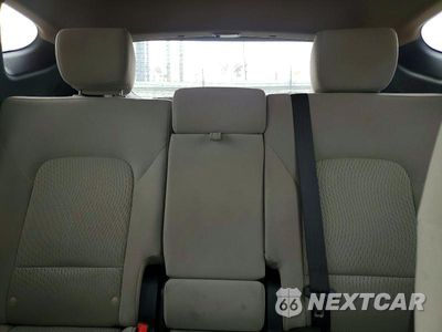 Zdjęcie 10 z 13 samochodu: 2018 HYUNDAI SANTA FE SPORT 2.4L VIN:5NMZTDLB5JH071859 - miniatura