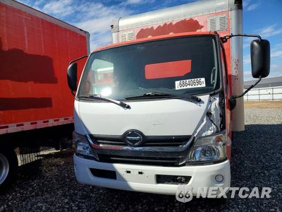 Piąte zdjęcie samochodu w środku: 2017 HINO 195 BOX TRUCK VIN:JHHSDM2H6HK005854 - miniatura