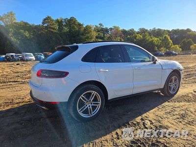 Trzecie zdjęcie samochodu z tyłu: 2018 PORSCHE MACAN VIN:WP1AA2A52JLB06097 - miniatura