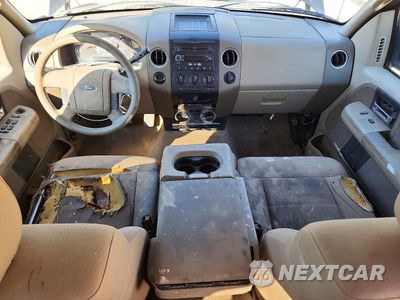 Zdjęcie 8 z 12 samochodu: 2006 FORD F150 SUPERCREW VIN:1FTRW12W36KE01309 - miniatura
