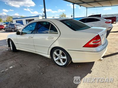 Drugie zdjęcie samochodu z przodu: 2005 MERCEDES-BENZ C 230K SPORT SEDAN VIN:WDBRF40J75F596944 - miniatura
