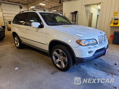 Czwarte zdjęcie samochodu z boku: 2006 BMW X5 4.4I VIN:5UXFB53536LV22751 - miniatura