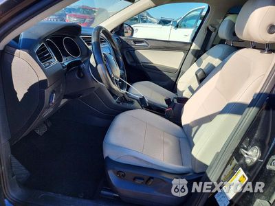 Zdjęcie 7 z 13 samochodu: 2018 VOLKSWAGEN TIGUAN SE VIN:3VV3B7AX3JM032887 - miniatura