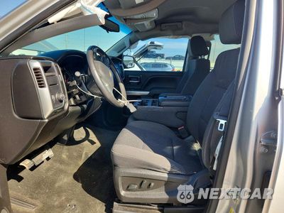 Zdjęcie 7 z 12 samochodu: 2018 CHEVROLET SILVERADO 1500 CUSTO VIN:3GCPCREC9JG350446 - miniatura