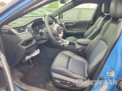 Zdjęcie 7 z 13 samochodu: 2025 TOYOTA RAV4 XSE VIN:JTME6RFV0SD573245 - miniatura
