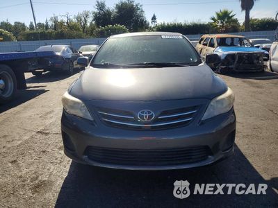 Piąte zdjęcie samochodu w środku: 2013 TOYOTA COROLLA LE VIN:2T1BU4EE2DC094242 - miniatura