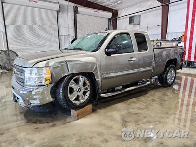 2013 CHEVROLET SILVERADO C1500 LT 1GCRCSE04DZ302301 - główne zdjęcie licytacji z USA - miniatura