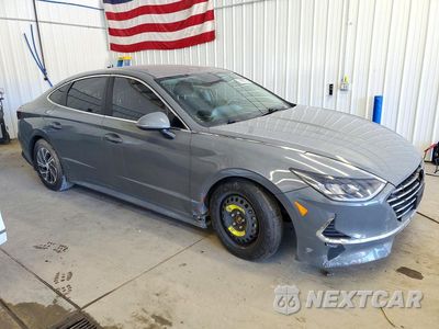 Czwarte zdjęcie samochodu z boku: 2021 HYUNDAI SONATA HYBRID BLUE VIN:KMHL24JJ2MA029176 - miniatura