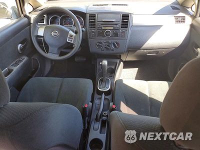 Zdjęcie 8 z 12 samochodu: 2011 NISSAN VERSA 1.8 S VIN:3N1BC1CP9BL417110 - miniatura