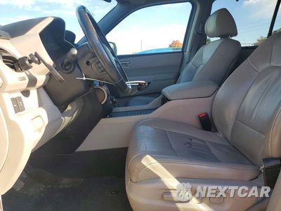 Zdjęcie 7 z 13 samochodu: 2013 HONDA PILOT TOURING VIN:5FNYF4H90DB033034 - miniatura