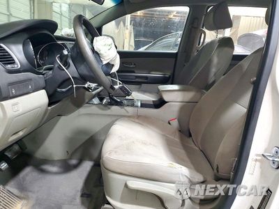 Zdjęcie 7 z 14 samochodu: 2016 KIA SEDONA L VIN:KNDMA5C16G6117248 - miniatura