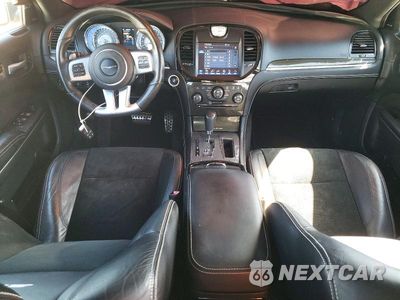 Zdjęcie 8 z 12 samochodu: 2012 CHRYSLER 300 SRT-8 VIN:2C3CCAFJ7CH800857 - miniatura