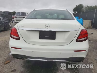 Zdjęcie 6 z 12 samochodu: 2018 MERCEDES-BENZ E 300 VIN:WDDZF4JB4JA487945 - miniatura