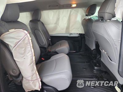 Zdjęcie 11 z 13 samochodu: 2025 TOYOTA SIENNA XLE 7-PASSENGER VIN:5TDJSKFC7SS226614 - miniatura