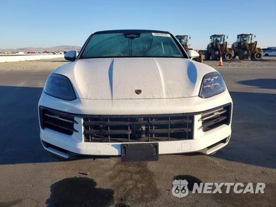 Piąte zdjęcie samochodu w środku: 2026 PORSCHE CAYENNE COUPE VIN:WP1BA2AY5TDA37689 - miniatura