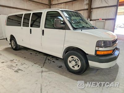 Czwarte zdjęcie samochodu z boku: 2016 CHEVROLET EXPRESS G3500 LT VIN:1GAZGPFG2G1249963 - miniatura