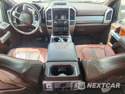 Zdjęcie 8 z 11 samochodu: 2019 FORD F250 SUPER DUTY VIN:1FT7W2BT5KEF33449 - miniatura