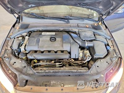 Zdjęcie 12 z 13 samochodu: 2012 VOLVO XC70 T6 VIN:YV4902BZ7C1143554 - miniatura