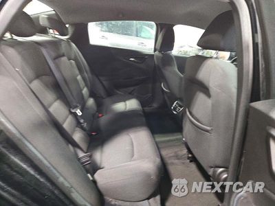 Zdjęcie 10 z 12 samochodu: 2018 CHEVROLET MALIBU LT VIN:1G1ZD5STXJF102168 - miniatura