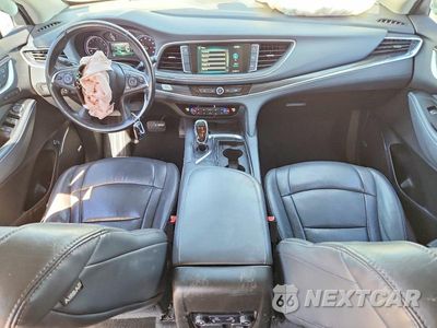 Zdjęcie 8 z 13 samochodu: 2018 BUICK ENCLAVE PREMIUM VIN:5GAERCKW9JJ228056 - miniatura