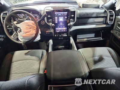 Zdjęcie 8 z 12 samochodu: 2026 RAM 2500 BIG HORN VIN:3C6UR5DJ7TG215938 - miniatura