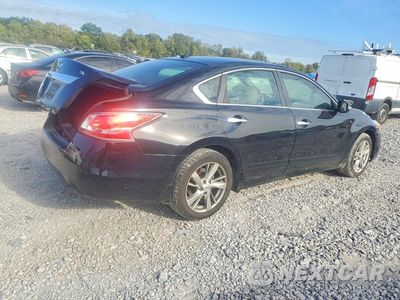 Trzecie zdjęcie samochodu z tyłu: 2015 NISSAN ALTIMA 2.5 SL VIN:1N4AL3AP9FN347580 - miniatura