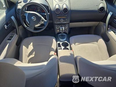Zdjęcie 8 z 13 samochodu: 2011 NISSAN ROGUE S VIN:JN8AS5MT3BW158451 - miniatura
