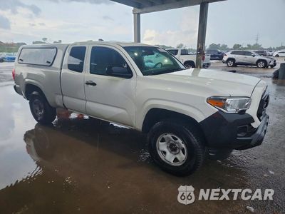 Czwarte zdjęcie samochodu z boku: 2023 TOYOTA TACOMA SR VIN:3TYRX5GN0PT080851 - miniatura