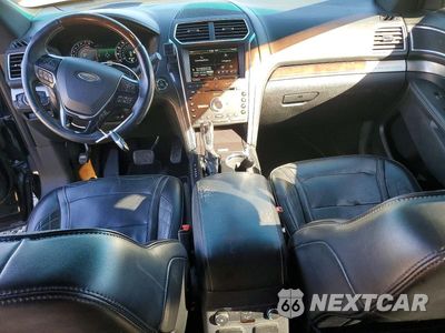 Zdjęcie 8 z 13 samochodu: 2016 FORD EXPLORER PLATINUM VIN:1FM5K8HT5GGD29397 - miniatura