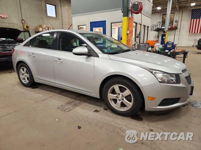 Czwarte zdjęcie samochodu z boku: 2014 CHEVROLET CRUZE LT VIN:1G1PC5SBXE7154742 - miniatura