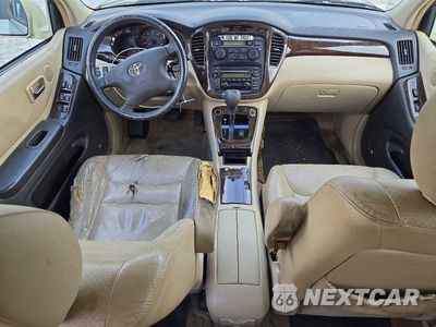 Zdjęcie 8 z 13 samochodu: 2002 TOYOTA HIGHLANDER LIMITED VIN:JTEGF21A420039303 - miniatura