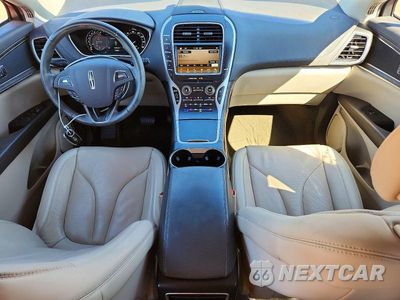 Zdjęcie 8 z 13 samochodu: 2018 LINCOLN MKX RESERVE VIN:2LMPJ6LR1JBL21943 - miniatura