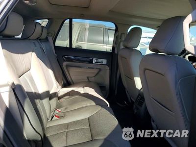 Zdjęcie 11 z 14 samochodu: 2010 LINCOLN MKX VIN:2LMDJ6JC4ABJ28784 - miniatura