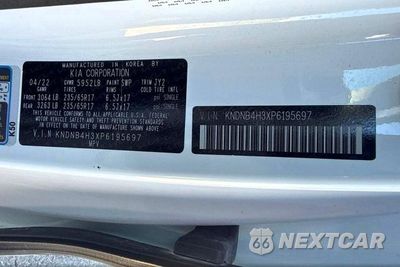 Zdjęcie 10 z 10 samochodu: 2023 KIA CARNIVAL LX VIN:KNDNB4H3XP6195697 - miniatura