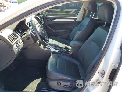 Zdjęcie 7 z 12 samochodu: 2019 VOLKSWAGEN PASSAT WOLFSBURG VIN:1VWLA7A37KC005707 - miniatura