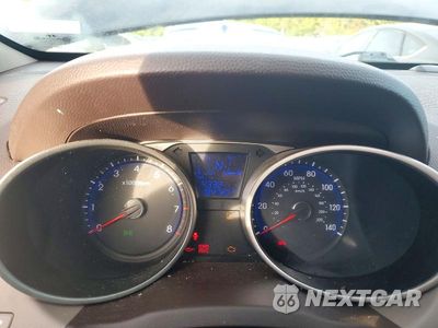 Zdjęcie 9 z 13 samochodu: 2012 HYUNDAI TUCSON GLS VIN:KM8JU3AC4CU507186 - miniatura