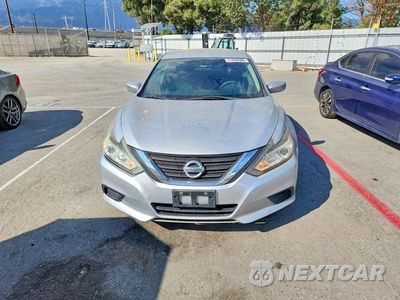 Piąte zdjęcie samochodu w środku: 2016 NISSAN ALTIMA 2.5 S VIN:1N4AL3AP9GC165262 - miniatura