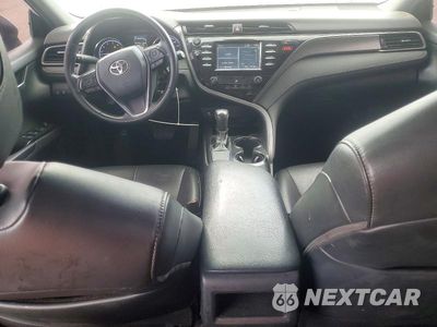 Zdjęcie 8 z 12 samochodu: 2019 TOYOTA CAMRY SE VIN:4T1B11HK7KU772147 - miniatura