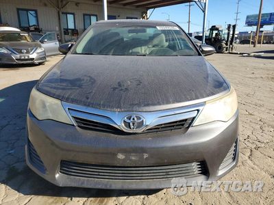 Piąte zdjęcie samochodu w środku: 2012 TOYOTA CAMRY LE VIN:4T4BF1FK8CR264961 - miniatura
