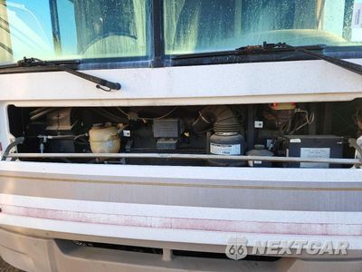 Zdjęcie 7 z 10 samochodu: 2002 FORD F550 VIN:1FCNF53S420A02092 - miniatura
