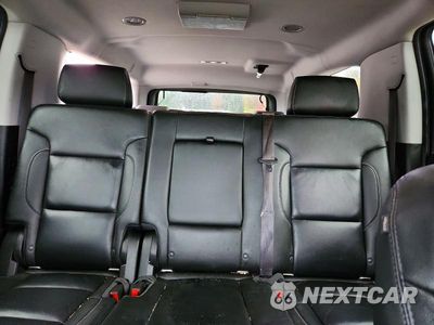 Zdjęcie 10 z 13 samochodu: 2015 CHEVROLET SUBURBAN K1500 LT VIN:1GNSKJKC5FR745838 - miniatura