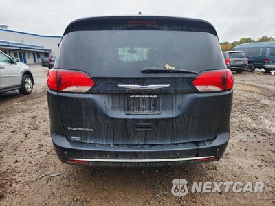 Zdjęcie 6 z 13 samochodu: 2020 CHRYSLER PACIFICA TOURING L VIN:2C4RC1BG8LR131380 - miniatura