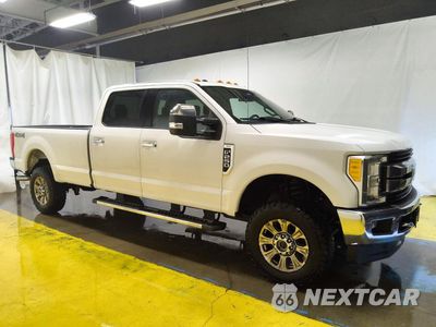 Czwarte zdjęcie samochodu z boku: 2017 FORD F250 SUPER DUTY VIN:1FT7W2B62HEE52900 - miniatura
