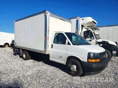 Czwarte zdjęcie samochodu z boku: 2020 CHEVROLET EXPRESS BOX TRUCK VIN:1HA6GUCG4LN012001 - miniatura
