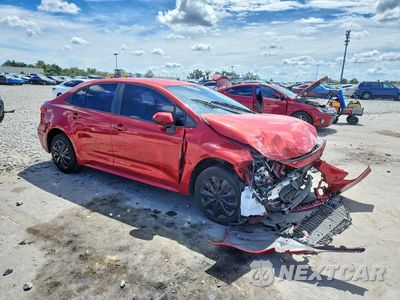 Czwarte zdjęcie samochodu z boku: 2020 TOYOTA COROLLA LE VIN:JTDEPRAE0LJ001647 - miniatura