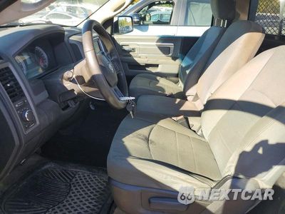 Zdjęcie 7 z 12 samochodu: 2014 RAM 1500 ST VIN:3C6JR7DG4EG111722 - miniatura