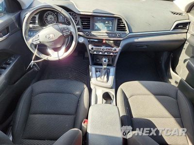 Zdjęcie 8 z 12 samochodu: 2019 HYUNDAI ELANTRA VALUE EDITION VIN:KMHD84LF1KU805420 - miniatura