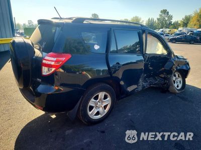 Trzecie zdjęcie samochodu z tyłu: 2010 TOYOTA RAV4 BASE VIN:JTMBF4DV7AD035312 - miniatura